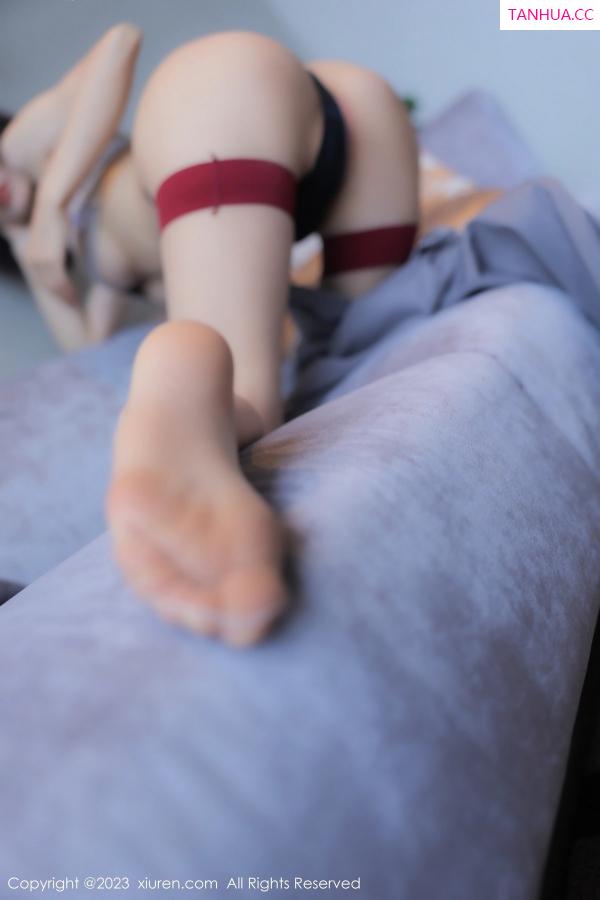   [XiuRen]高清写真图 2023.04.11 No.6552 lingyu69 丰腴美腿第35张图片